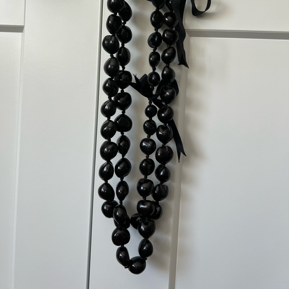 2 Hawaiian kukui nut necklaces / Hawaiian leis